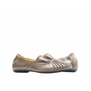 Chocolat Blu Cam2 Pleated Moccasin Flat Graphite Leather Women's Shoes